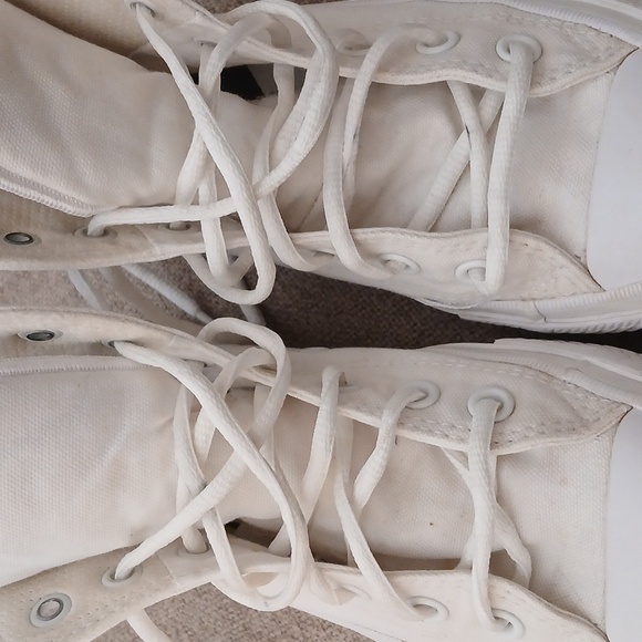 RARE DISCONTINUED Chuck Taylor II - Picture 12 of 13